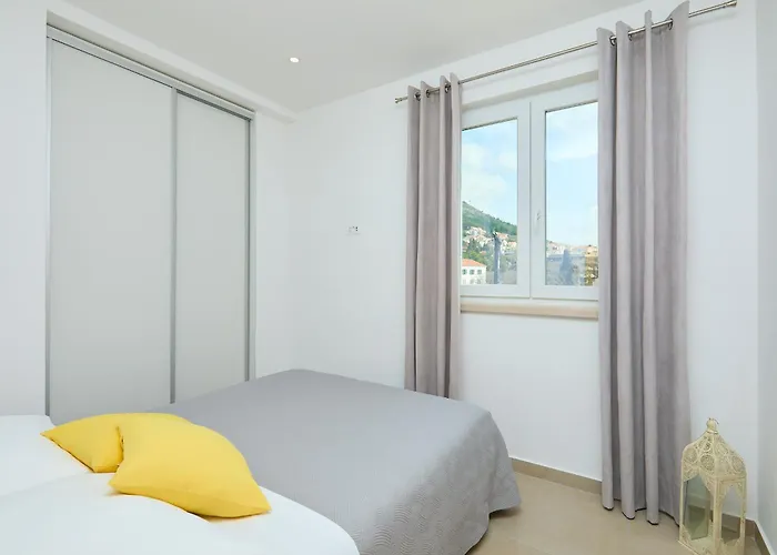 Hedera Estate Hedera A43 *