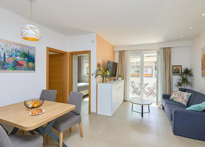 Hedera Estate Hedera A43 Apartman *