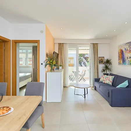 Hedera Estate Hedera A43 公寓 *