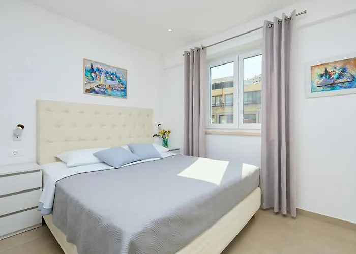 Hedera Estate Hedera A43 *